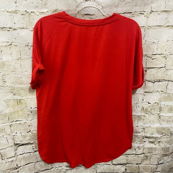 Crown & Ivy Solid Red Cuffed Sleeve Curved Hem T Shirt - Picture 3 of 5
